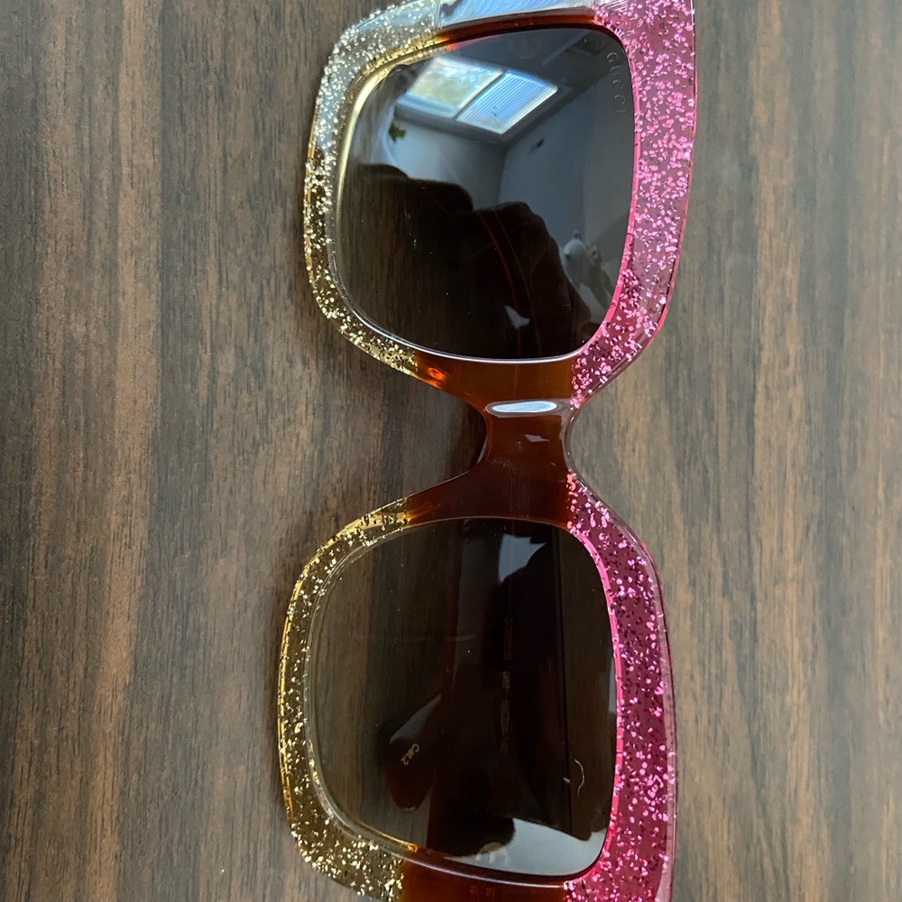 Gucci Sunglasses (RARE)